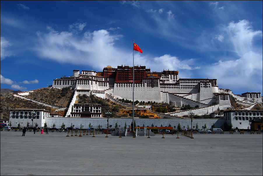 tibetn002up.jpg