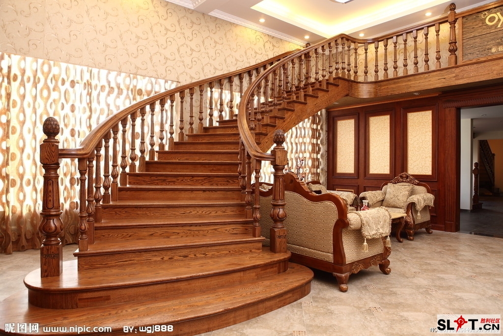 安居乐业平步青云安步楼梯为您打造时尚家居楼梯