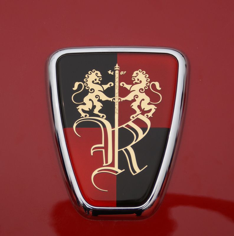 车展上拍的车标